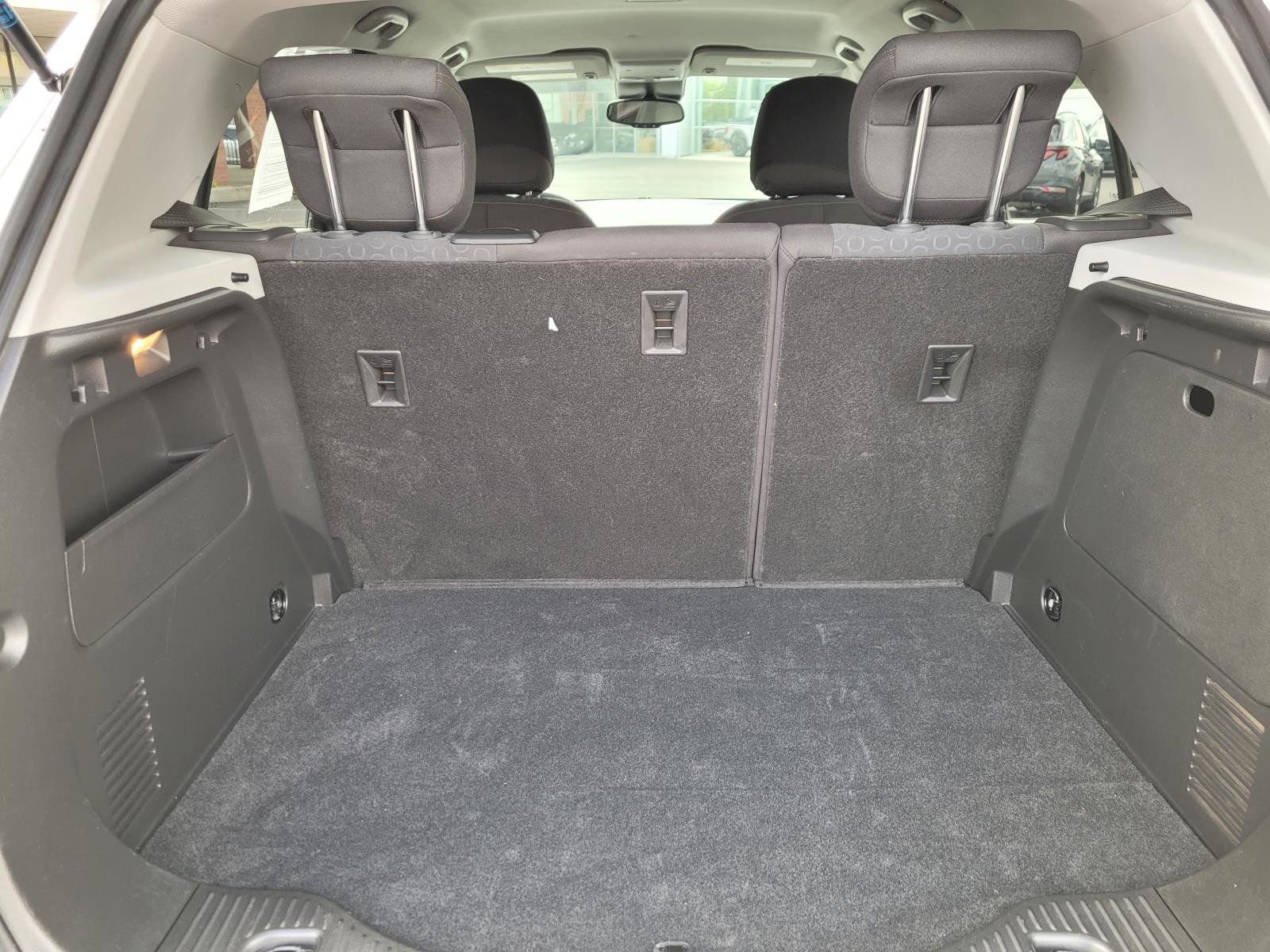 Used 2021 Chevrolet Trax LS w/ Tint and Cruise Package AWD/4WD image 17