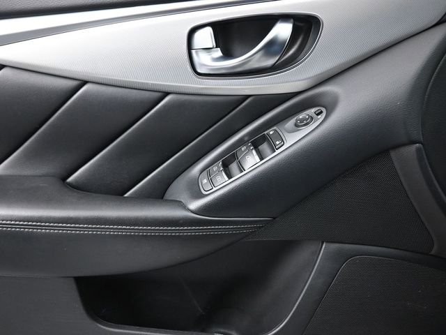 Used 2019 INFINITI Q50 Luxe w/ Essential Package (3.0T Luxe) image 24