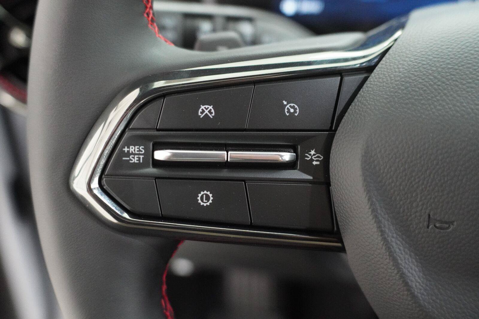 New 2027 Chevrolet Equinox RS w/ LPO, Floor Liner Package FWD image 8