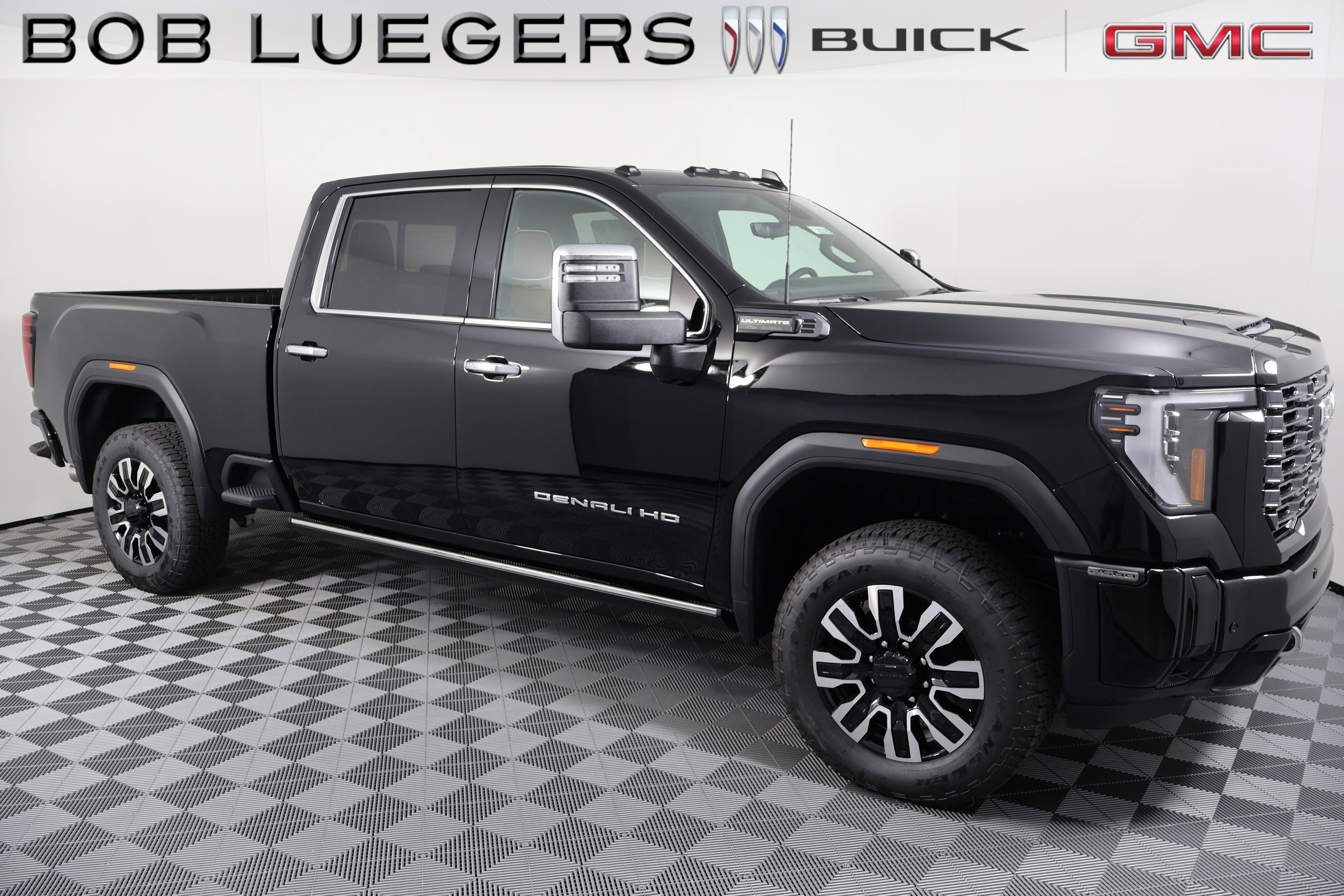 New 2025 GMC Sierra 2500 Denali Ultimate image 2