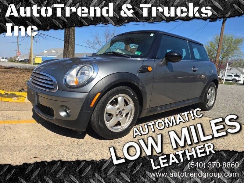 Used 2010 MINI Cooper Hardtop image 1