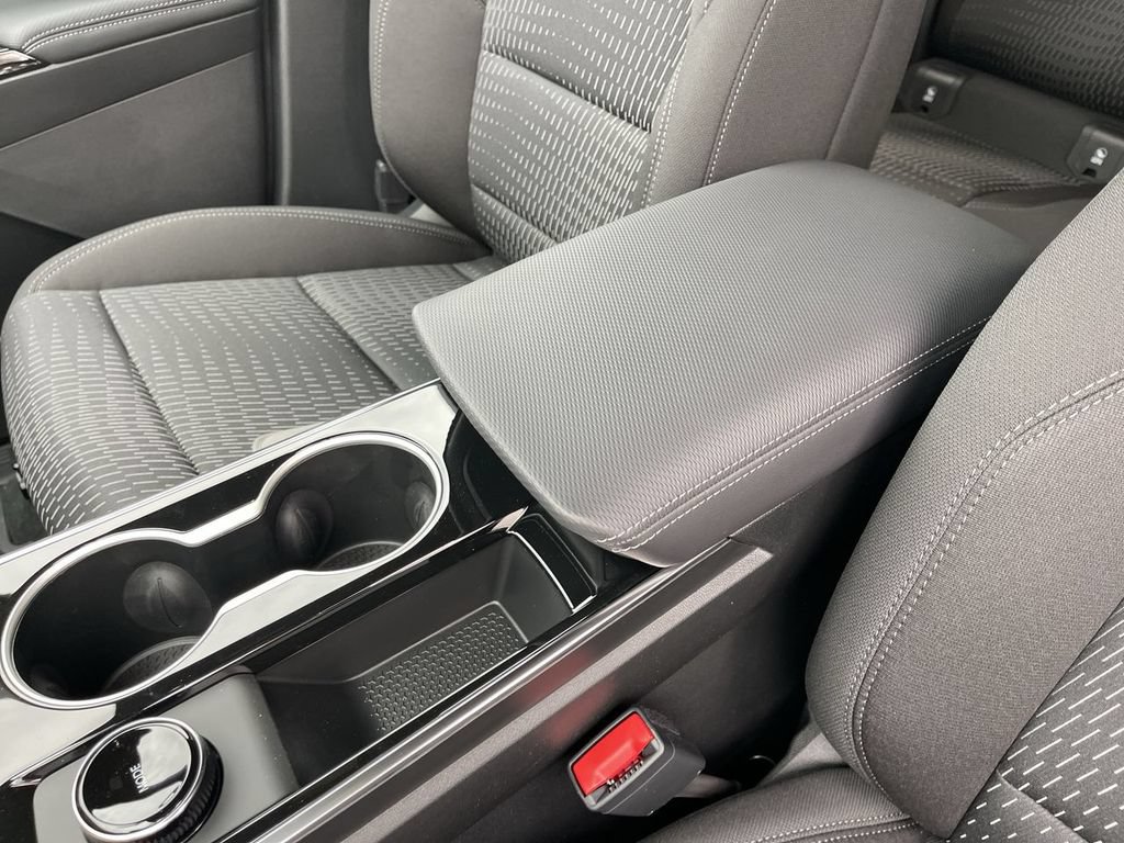 New 2026 Chevrolet Equinox LT w/ LPO, Floor Liner Package FWD image 21
