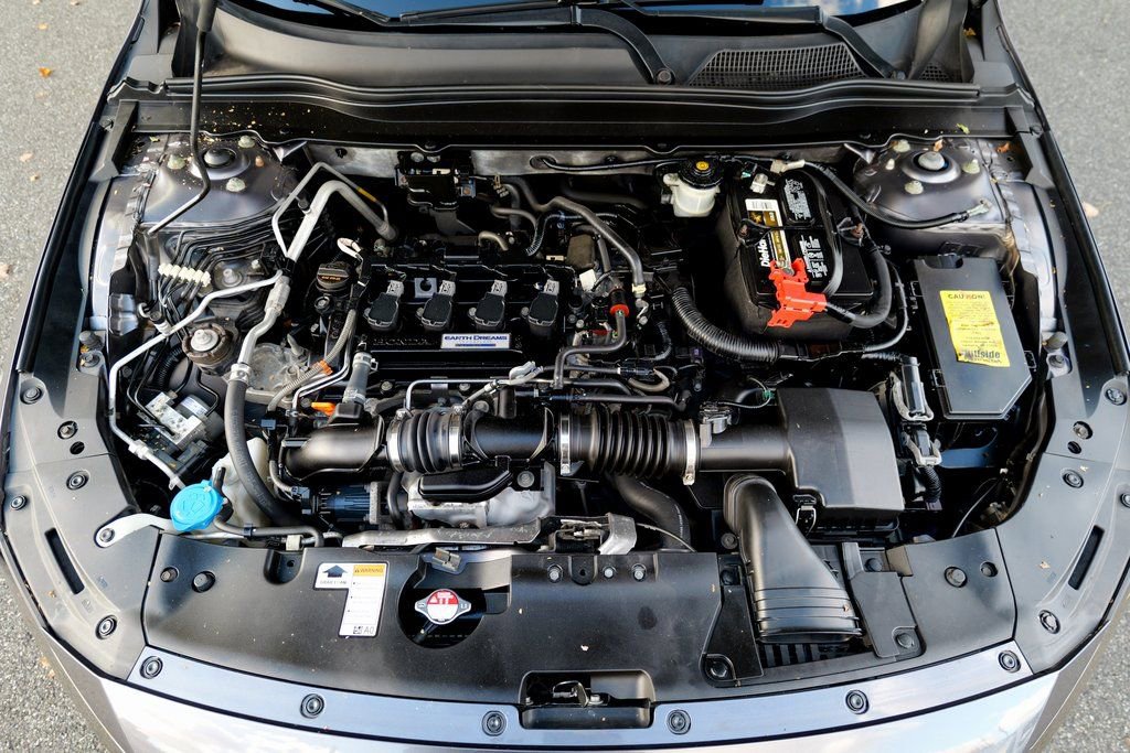 Used 2018 Honda Accord Sport image 46