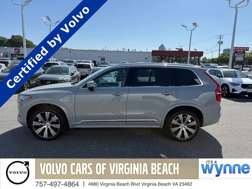 Used 2025 Volvo XC90 T8 Ultra AWD/4WD image 1