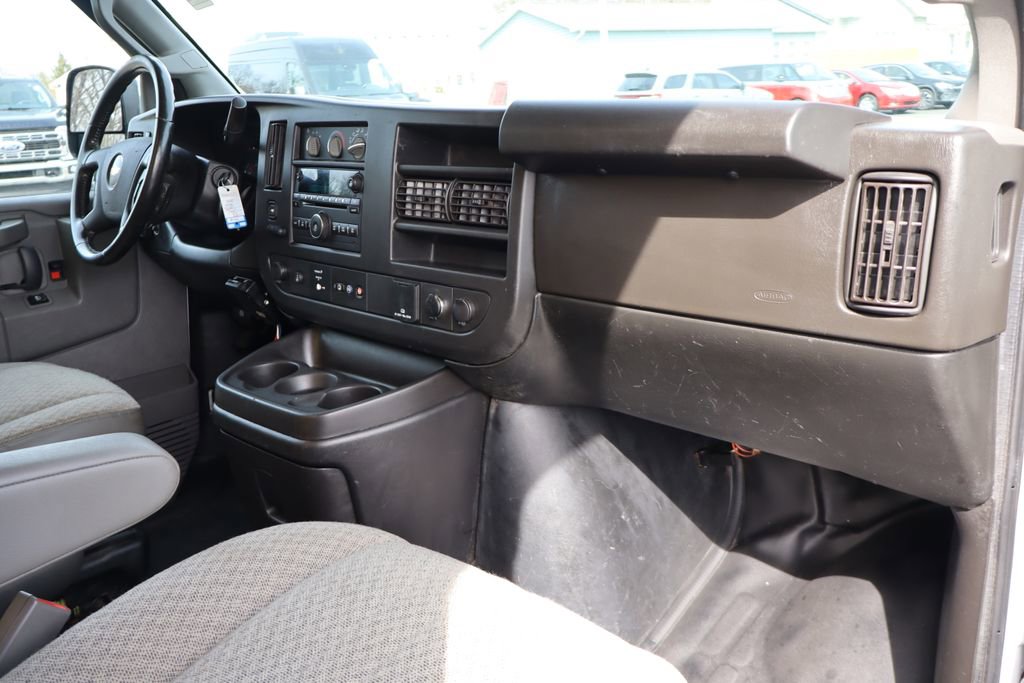 Used 2020 Chevrolet Express 3500 w/ Power Convenience Package image 30