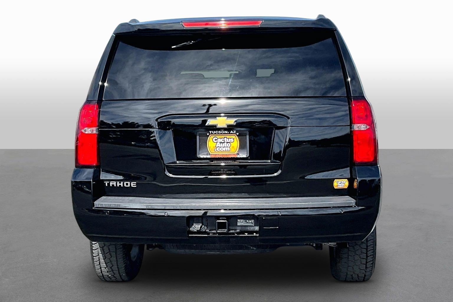 Used 2017 Chevrolet Tahoe LT AWD/4WD image 4