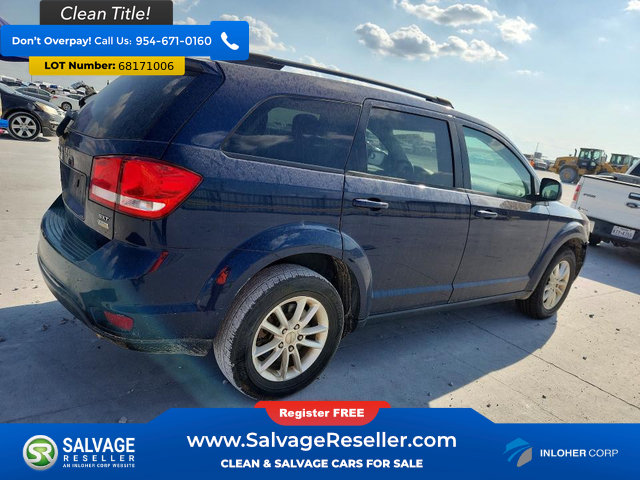 Used 2017 Dodge Journey SXT w/ Comfort/Convenience Group FWD image 4