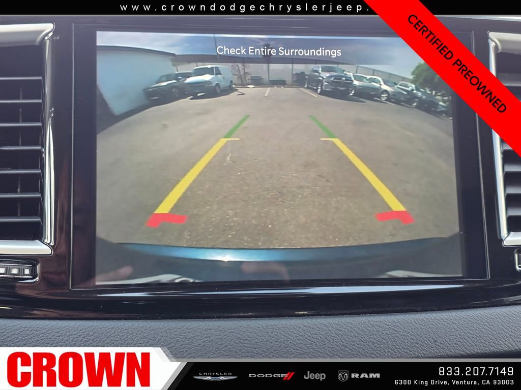 Certified 2023 Chrysler Pacifica Touring-L image 25