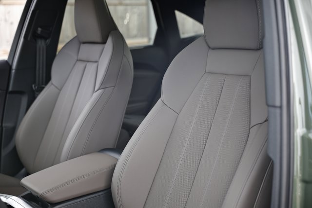 New 2025 Audi Q5 Premium Plus image 21