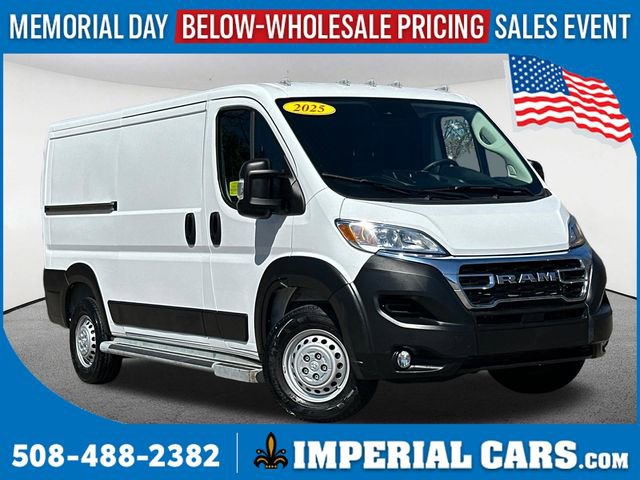 Used 2025 RAM ProMaster 2500 w/ U-Haul Equipment Group FWD image 1