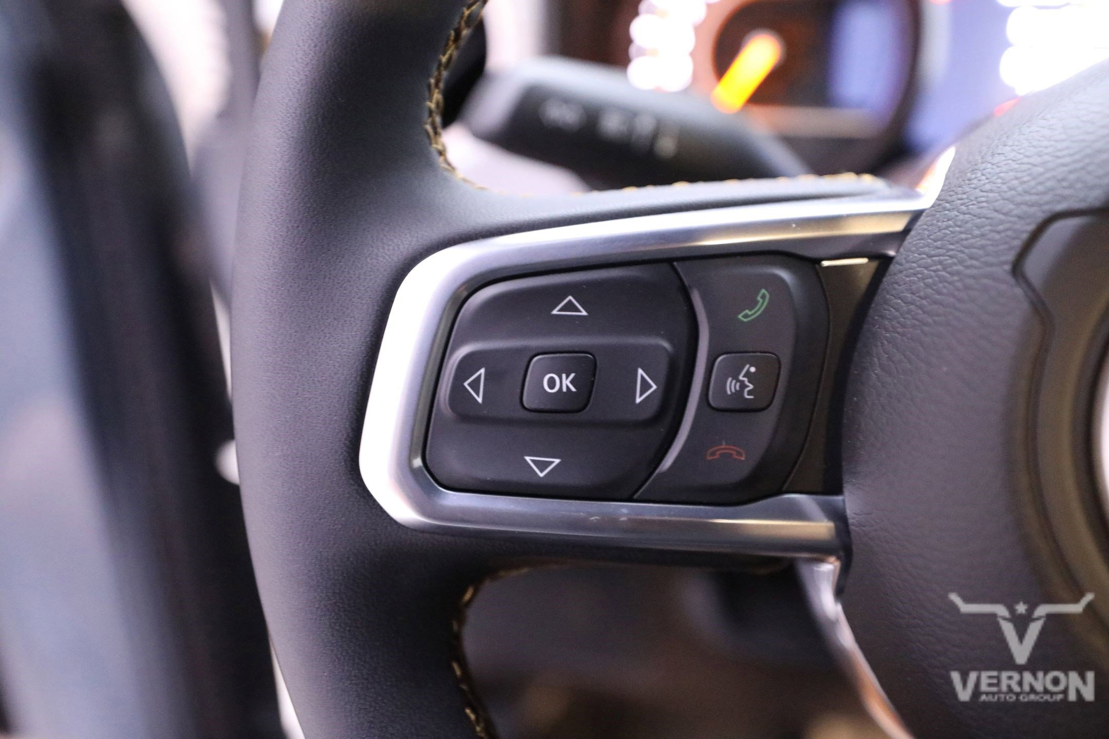 New 2024 Jeep Wrangler Sahara w/ Technology Group image 27