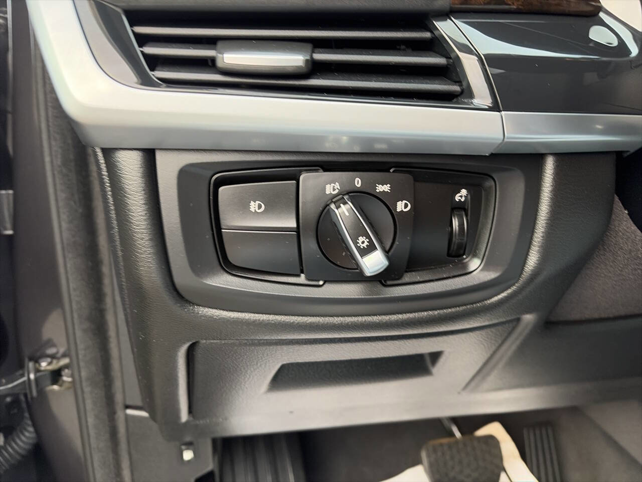 Used 2016 BMW X5 xDrive40e image 41