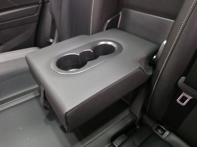 Certified 2023 Volkswagen Tiguan SE w/ Panoramic Sunroof Package image 30