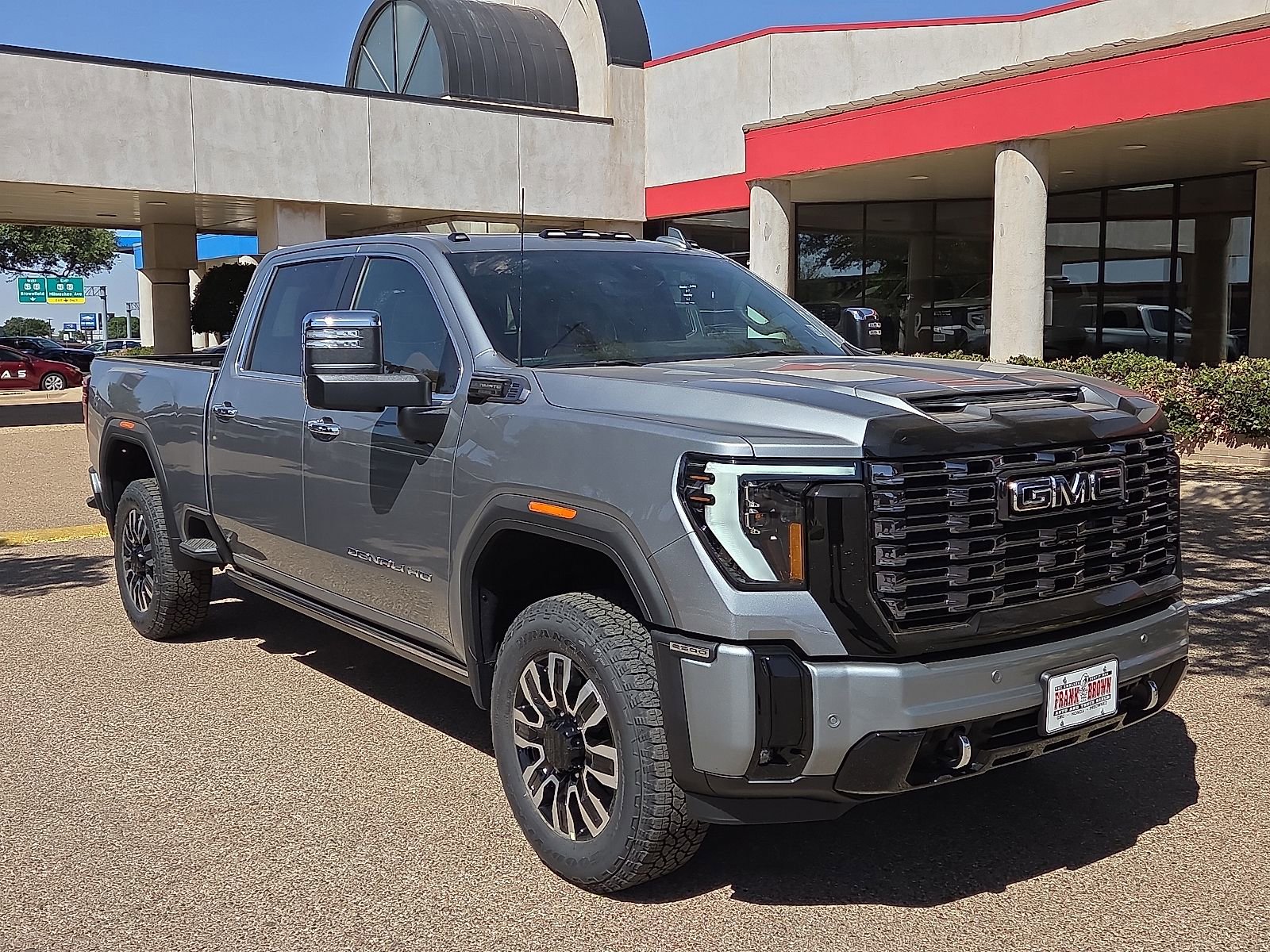 New 2026 GMC Sierra 2500 Denali Ultimate w/ LPO, Black Badging Package AWD/4WD image 5