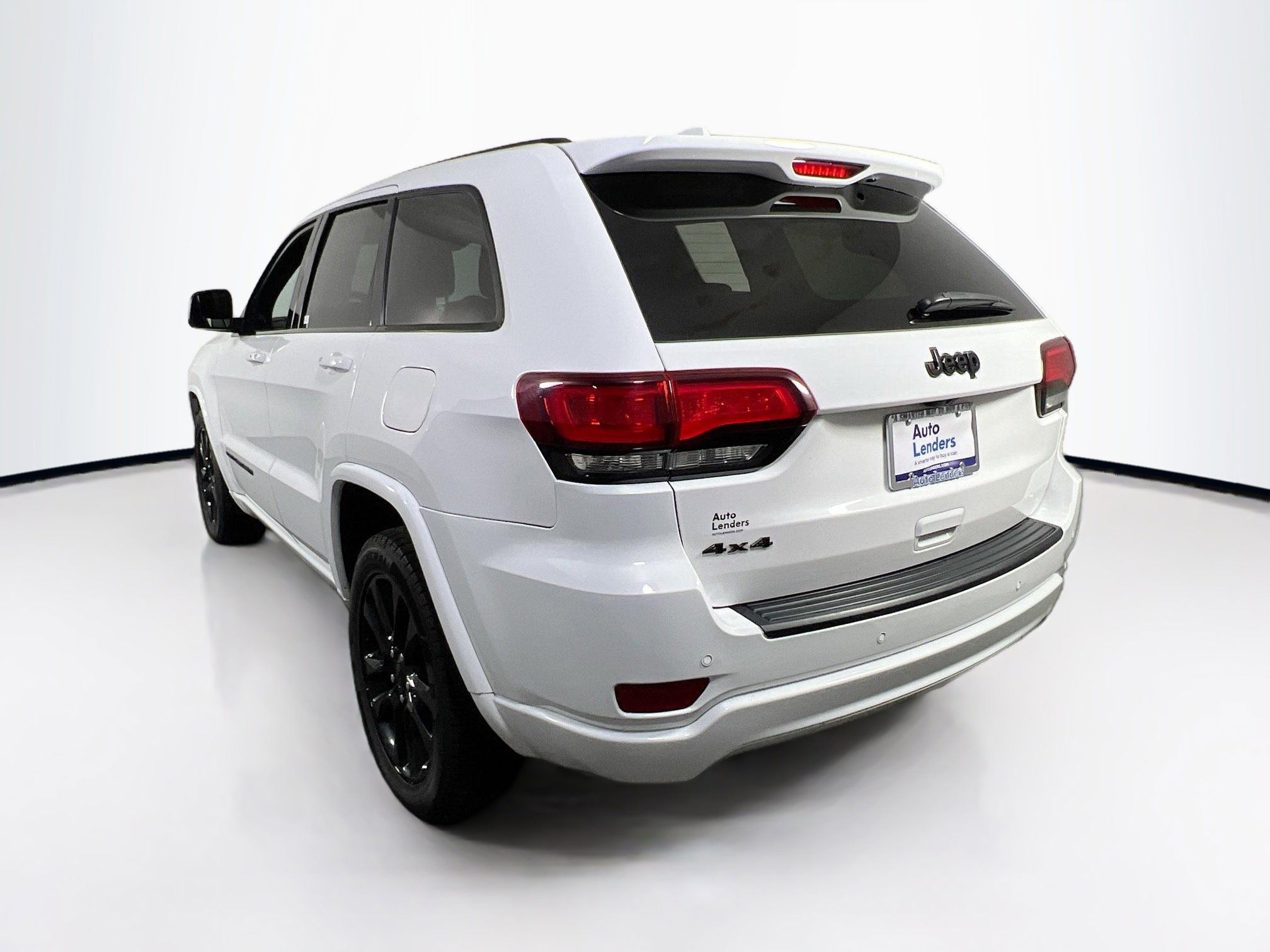 Used 2022 Jeep Grand Cherokee Laredo X image 7