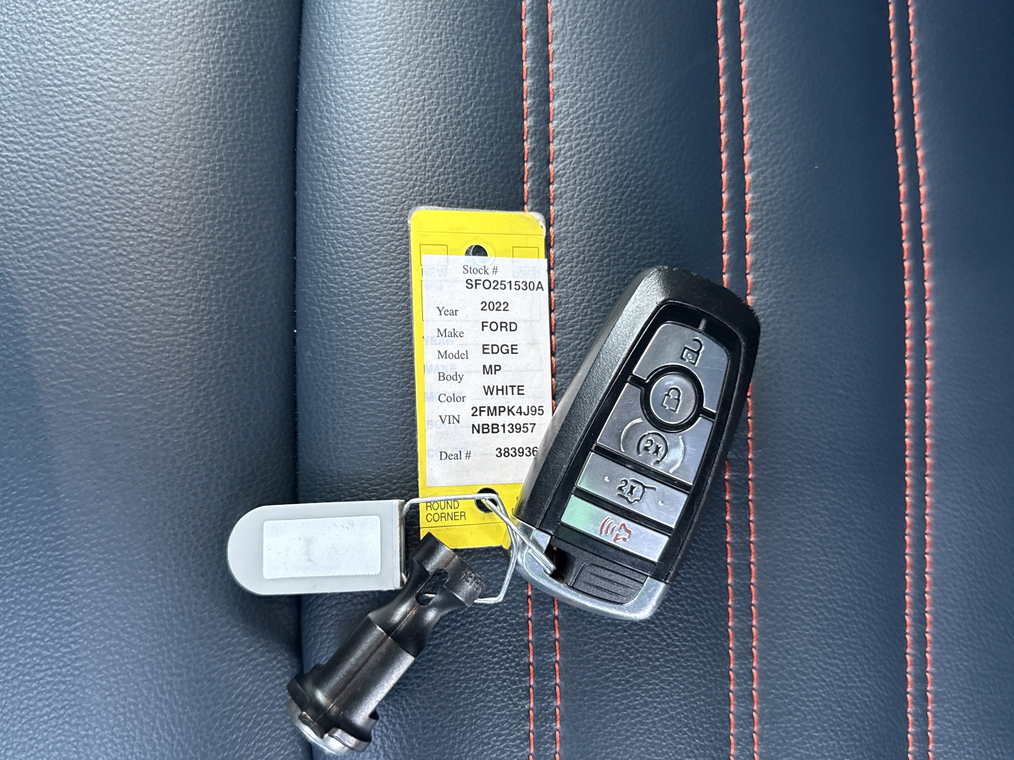 Certified 2022 Ford Edge SEL w/ Sport Appearance Package image 29