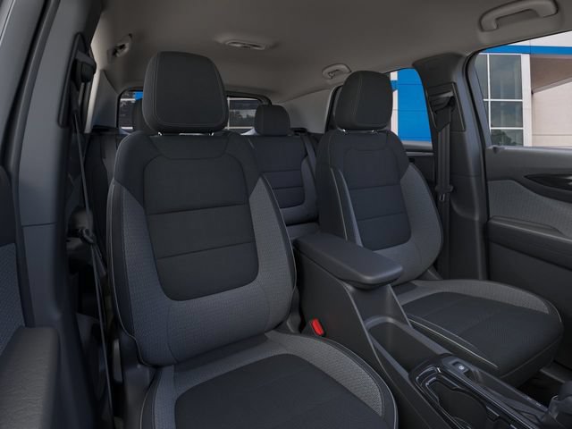 New 2026 Chevrolet TrailBlazer LT w/ LT Cold Weather Package FWD image 16