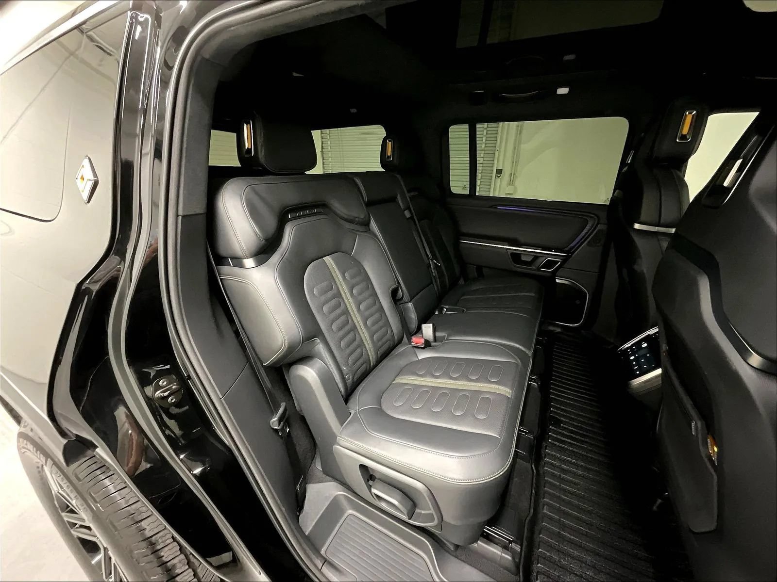 Used 2023 Rivian R1S Adventure Quad AWD/4WD image 15