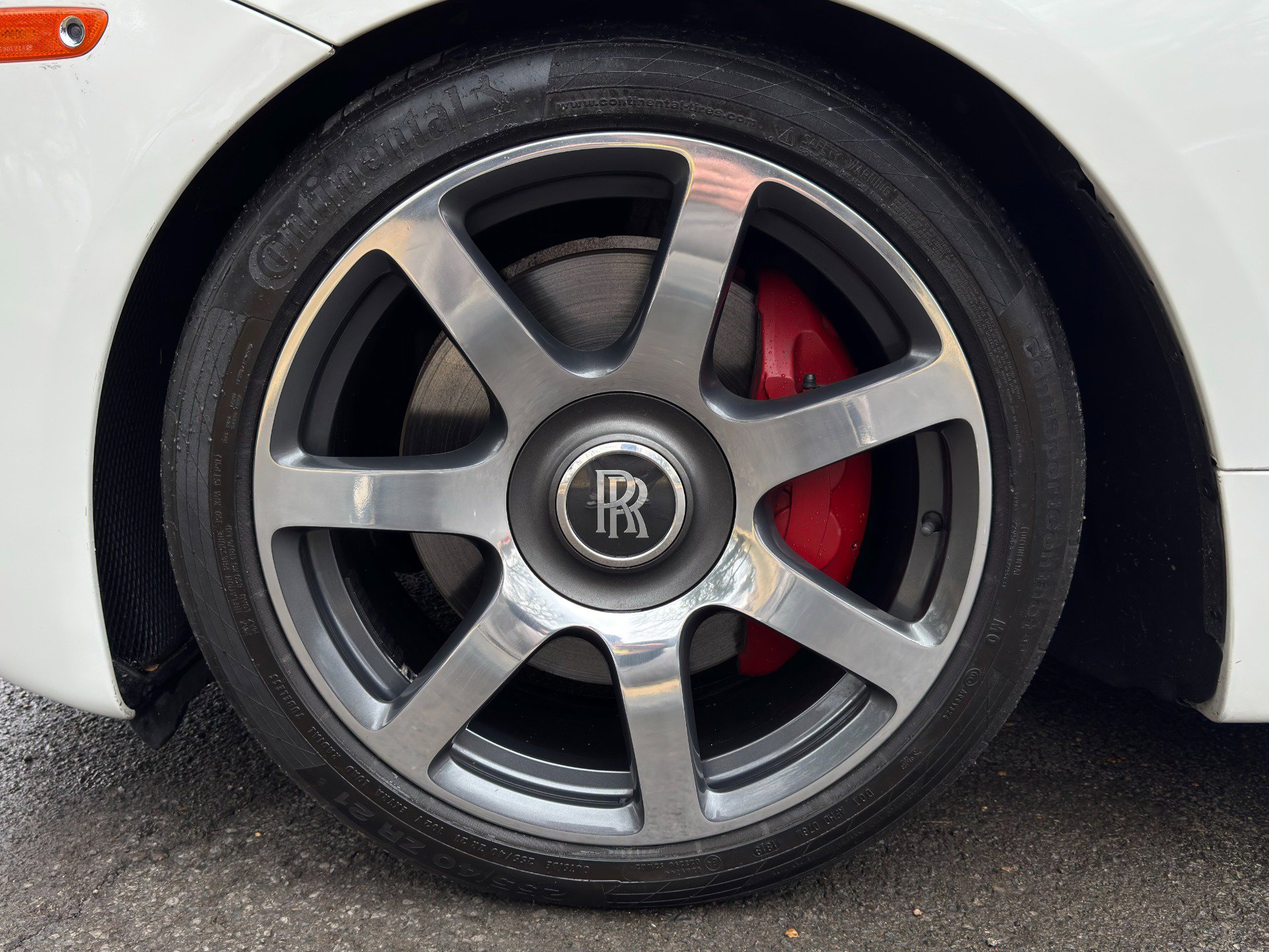 Used 2016 Rolls-Royce Wraith image 17