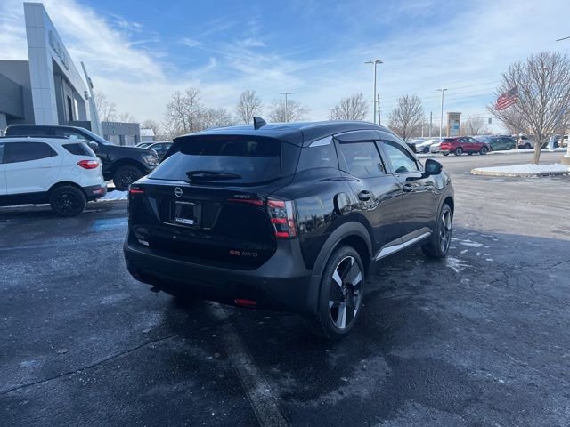 Used 2025 Nissan Kicks SR image 7
