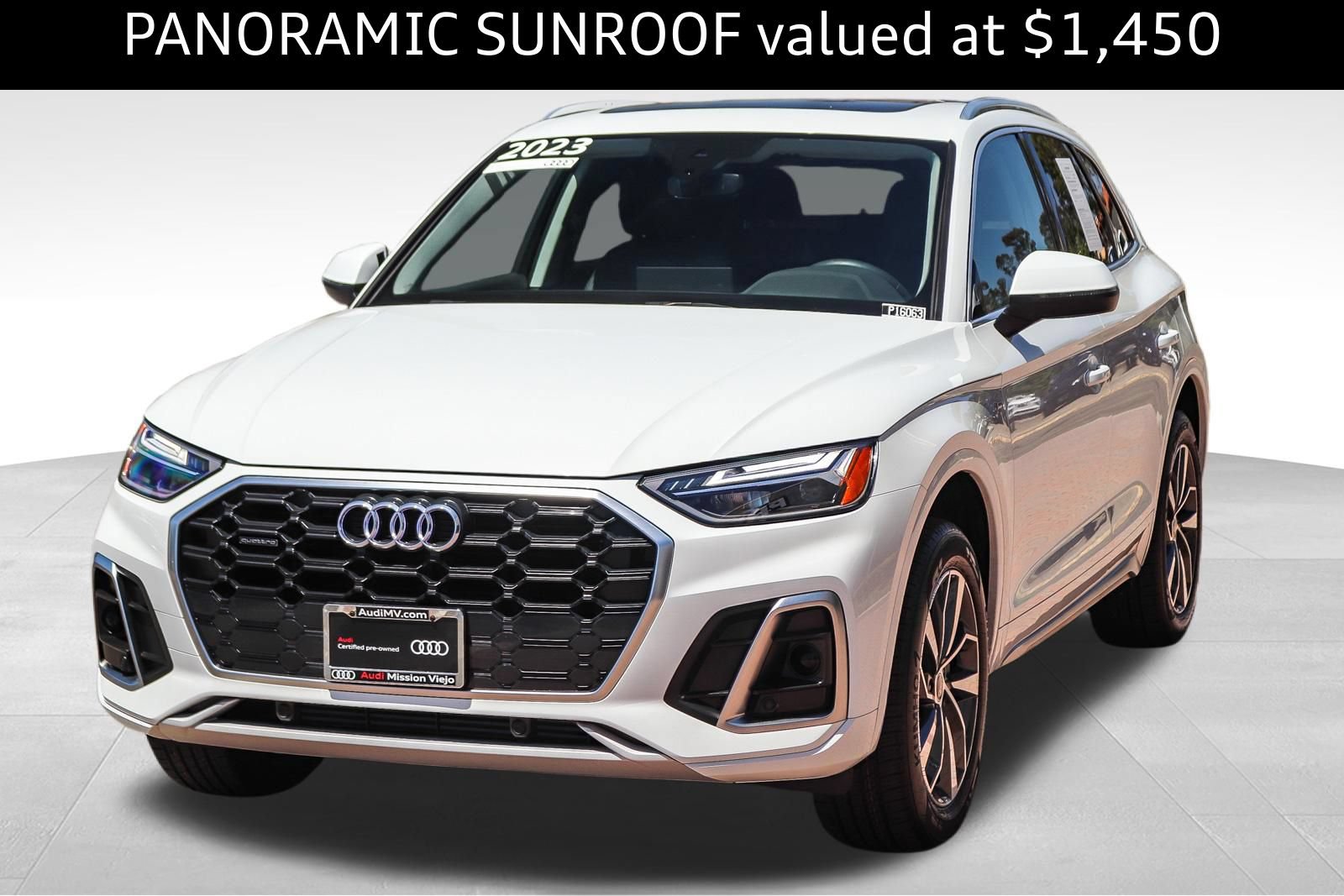 Certified 2023 Audi Q5 2.0T Premium w/ Convenience Package AWD/4WD image 3