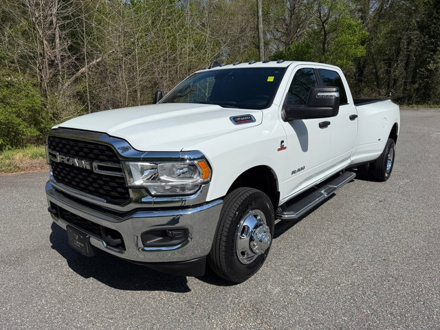 Used 2024 RAM 3500 Big Horn AWD/4WD image 2