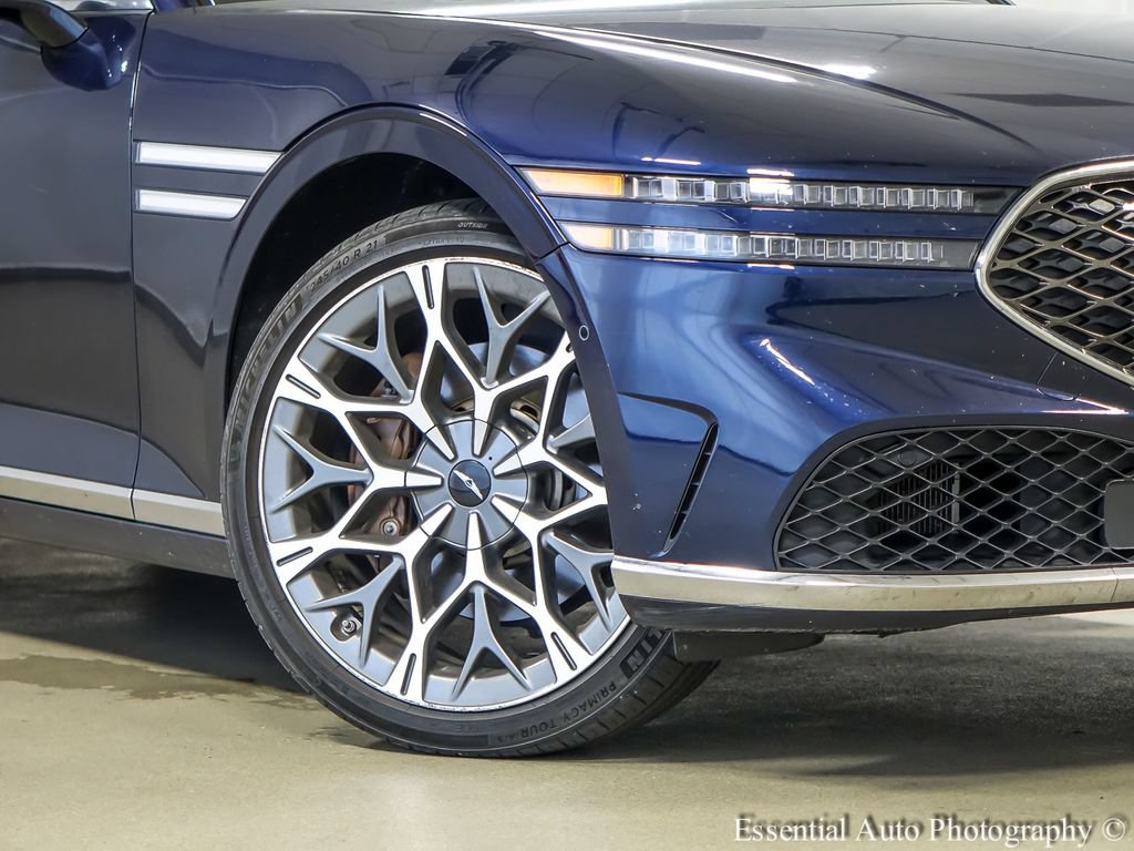 Used 2023 Genesis G90 3.5T AWD/4WD image 4