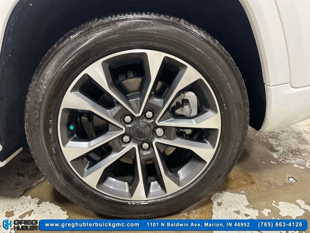 Used 2024 Jeep Grand Cherokee Overland w/ Luxury Tech Group IV image 10