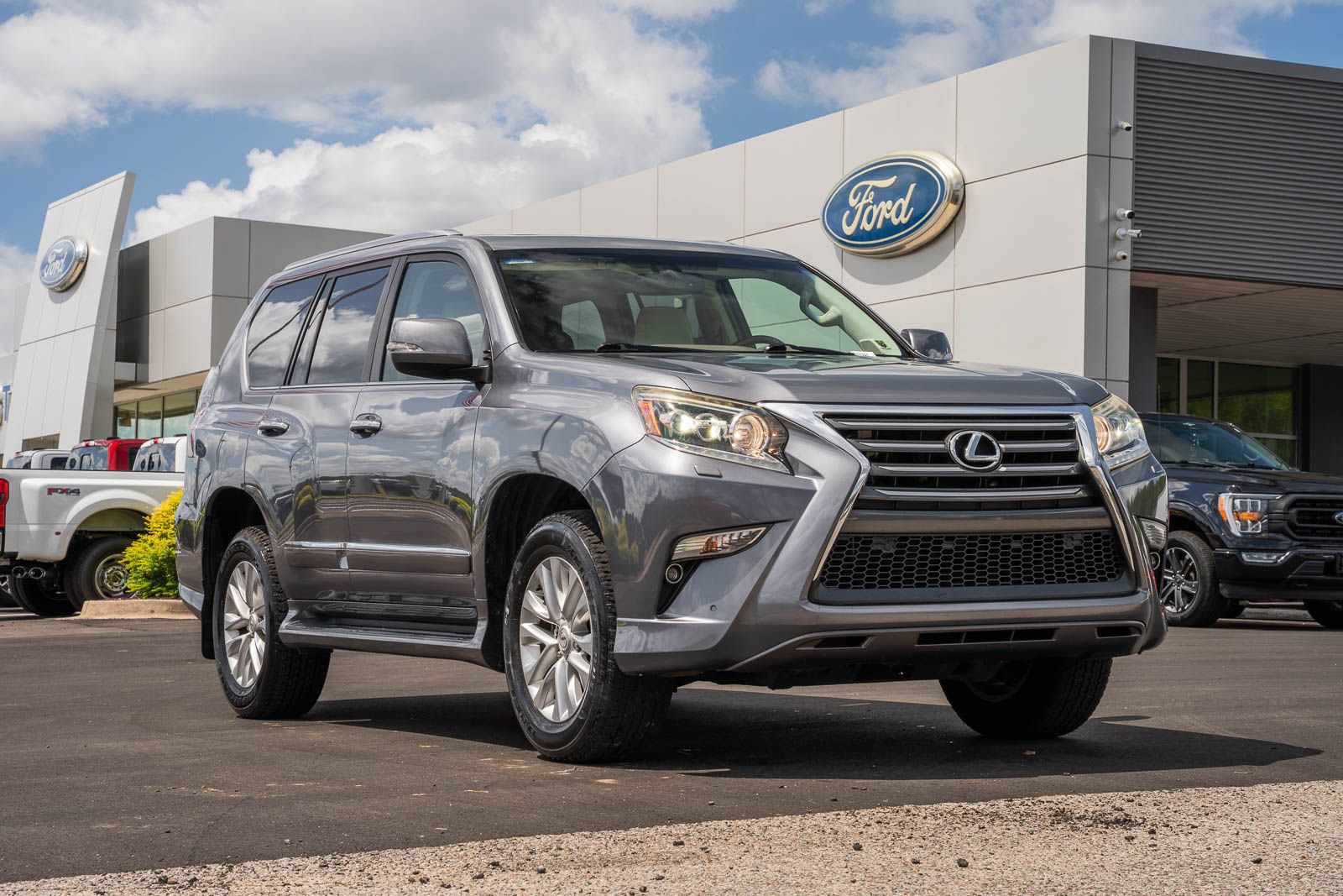 Used 2016 Lexus GX 460 w/ Premium Package