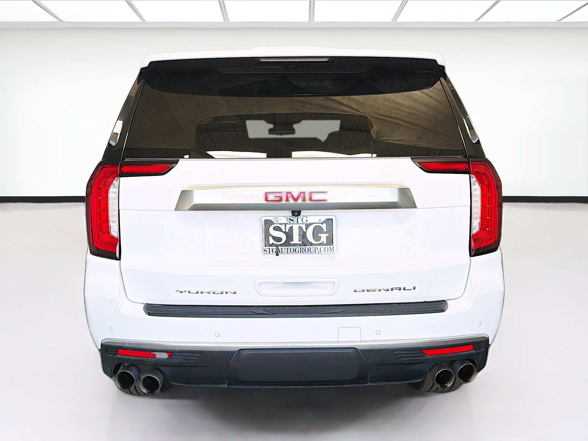 Used 2023 GMC Yukon Denali AWD/4WD image 5