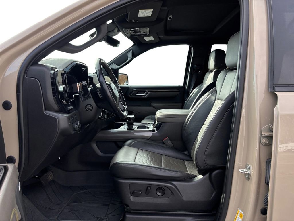 Used 2023 Chevrolet Silverado 1500 ZR2 w/ Technology Package image 14