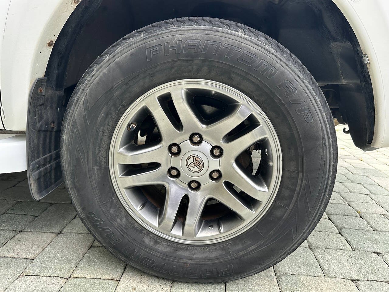 Used 2007 Toyota Sequoia Limited RWD image 41
