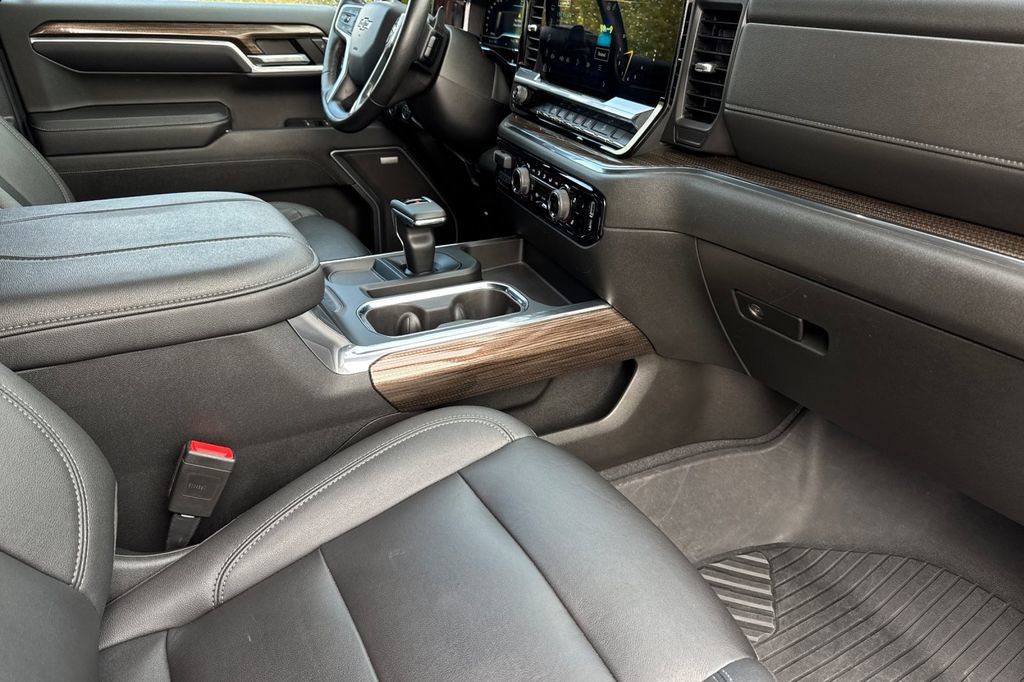 Used 2023 Chevrolet Silverado 1500 RST w/ All Star Edition Plus AWD/4WD image 17