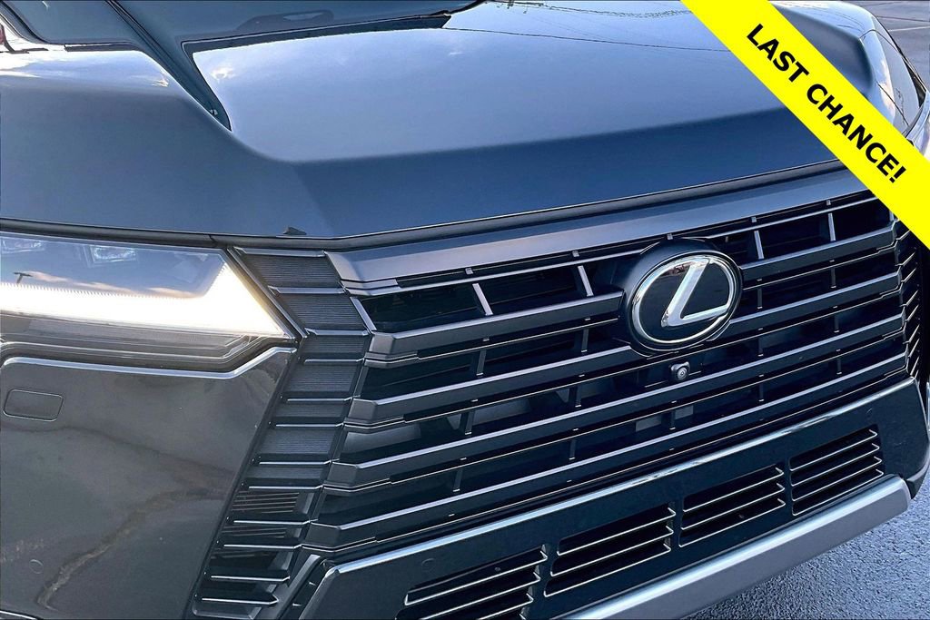 Used 2024 Lexus GX 550 550 Overtrail image 28