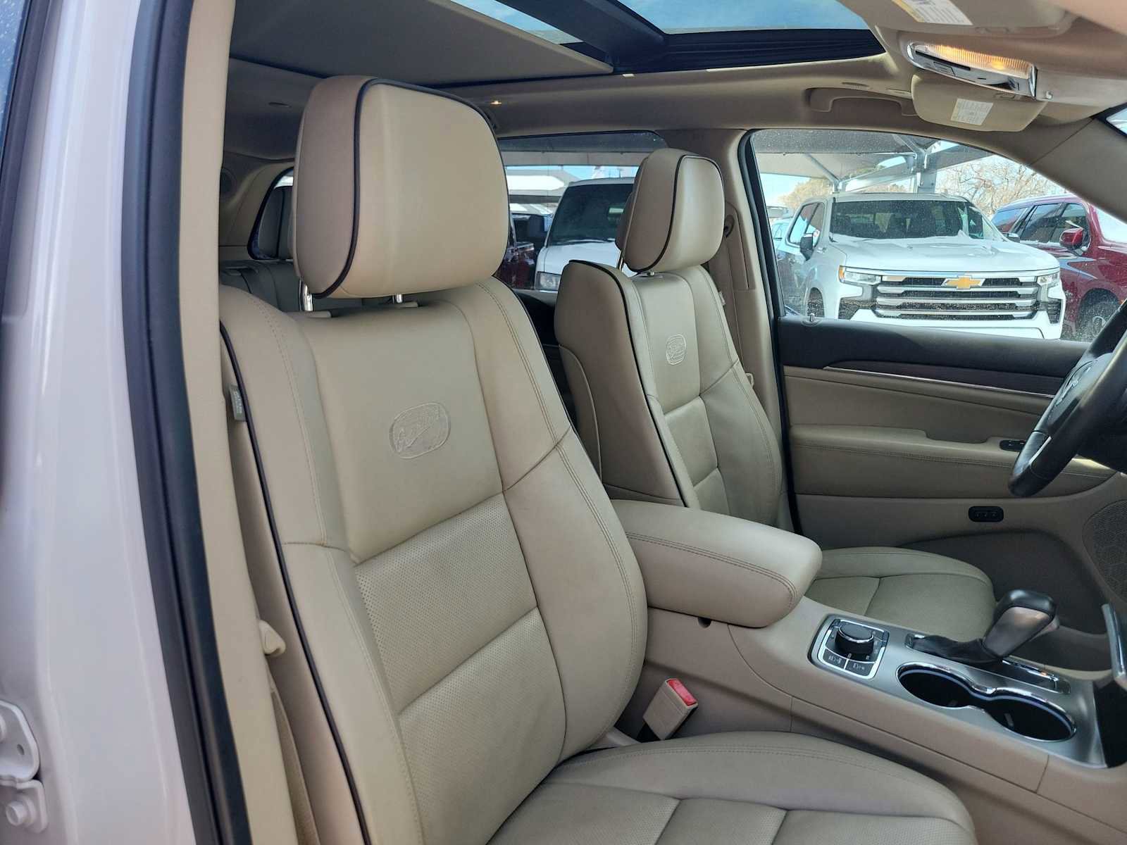 Used 2021 Jeep Grand Cherokee Overland image 9