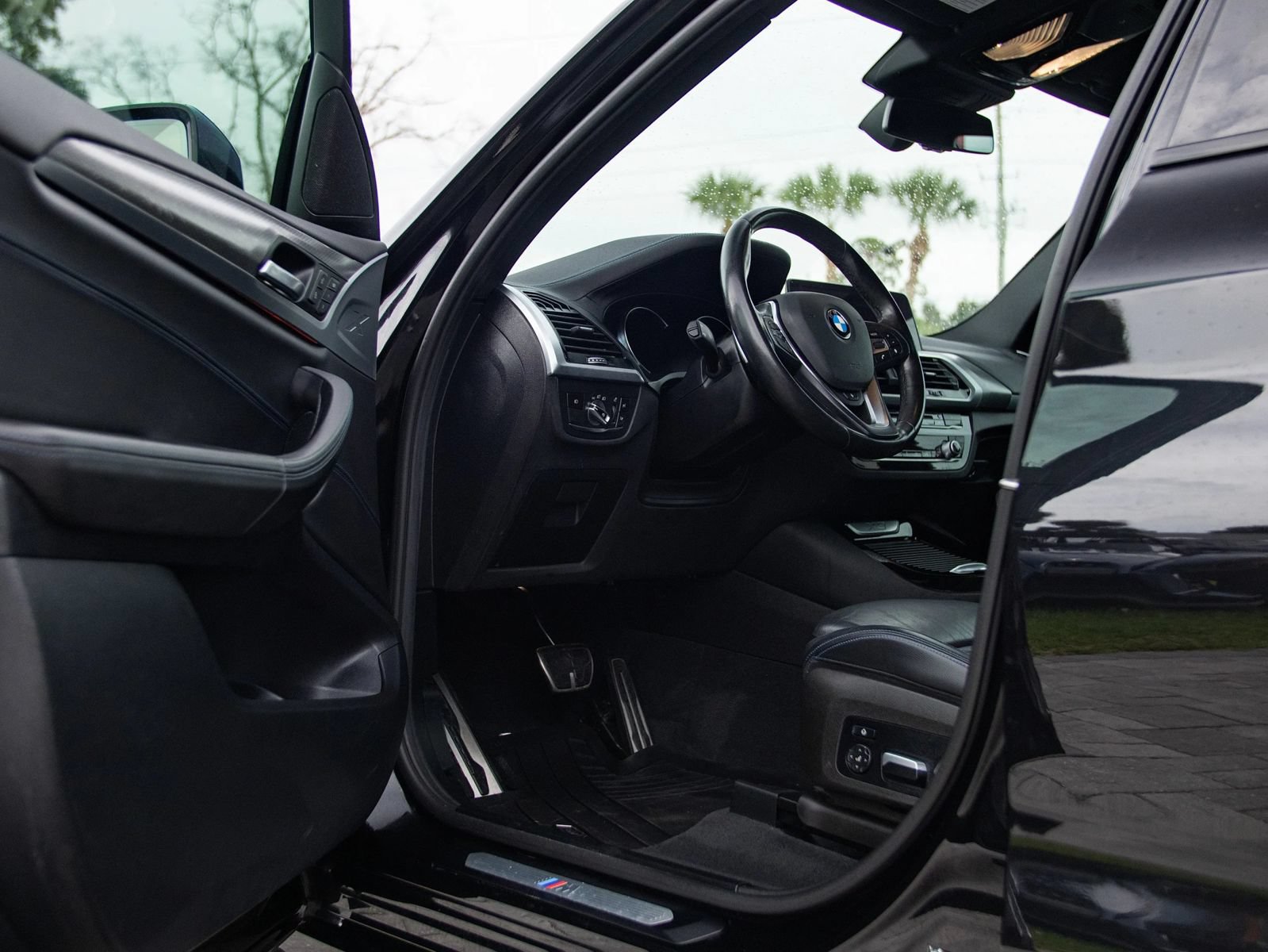 Used 2019 BMW X3 sDrive30i w/ M Sport Package RWD image 16