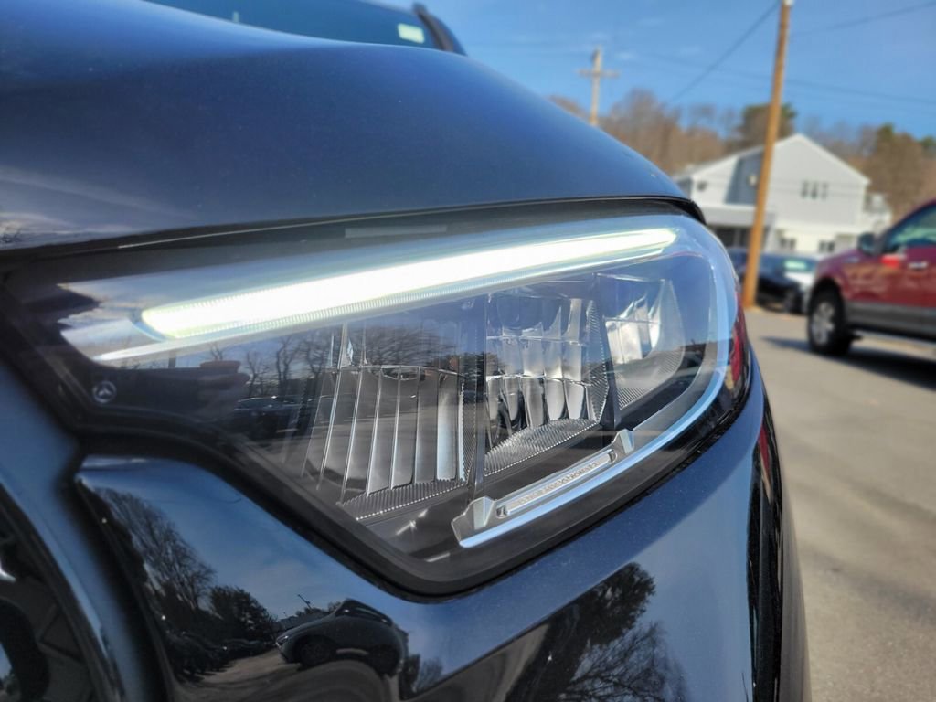 New 2026 Mercedes-Benz GLC 300 4MATIC image 10