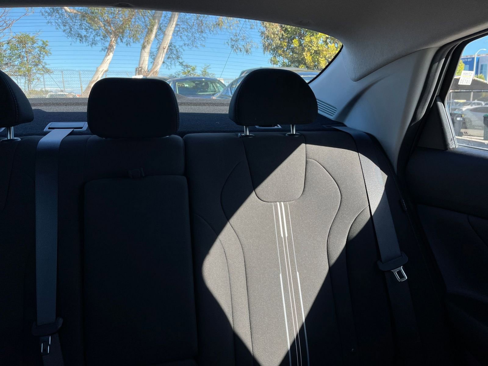 Used 2025 Hyundai Elantra SEL image 38