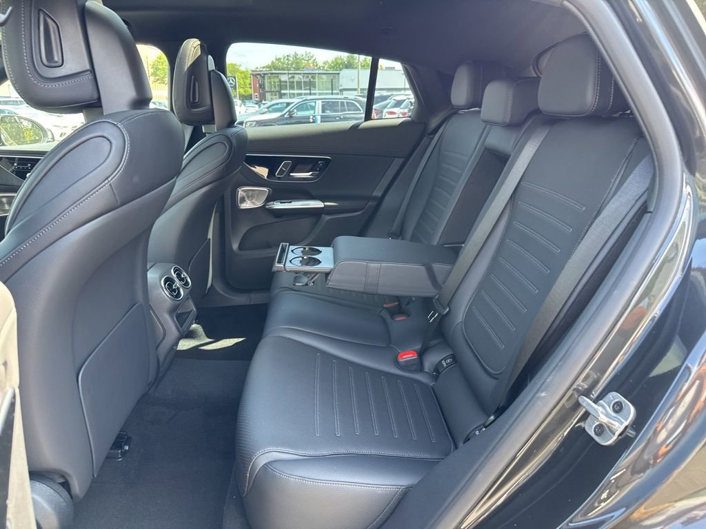 New 2026 Mercedes-Benz GLC 300 4MATIC image 16