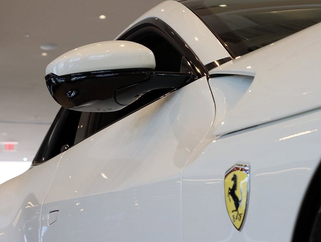 Certified 2024 Ferrari Purosangue image 13