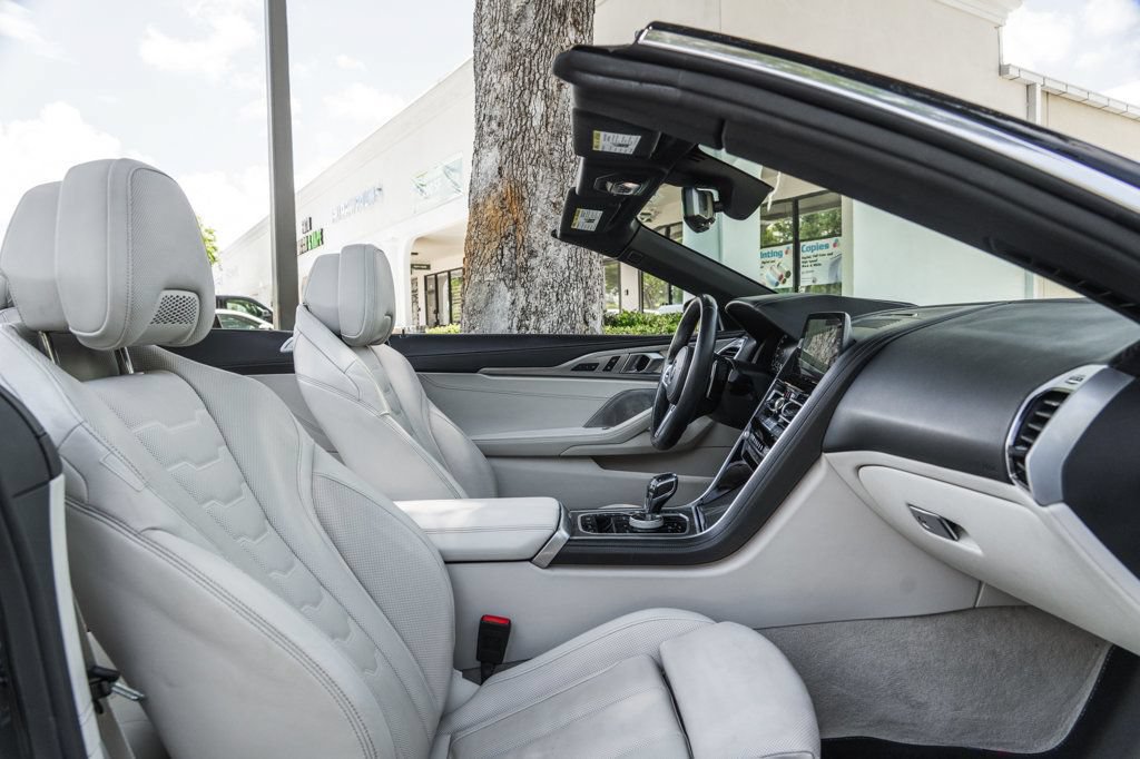 Used 2022 BMW M850i xDrive Convertible w/ Driving Assistance Package AWD/4WD image 23