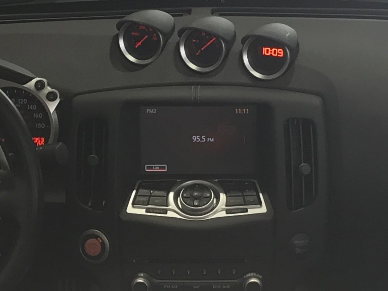 Used 2014 Nissan 370Z Touring w/ Sport Package image 16
