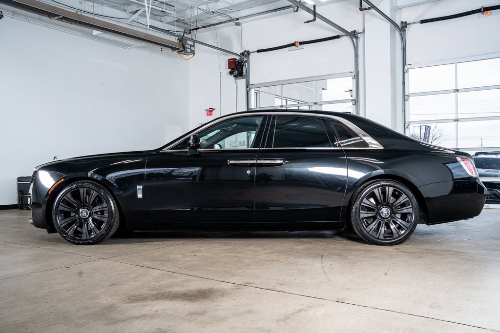Used 2022 Rolls-Royce Ghost image 9