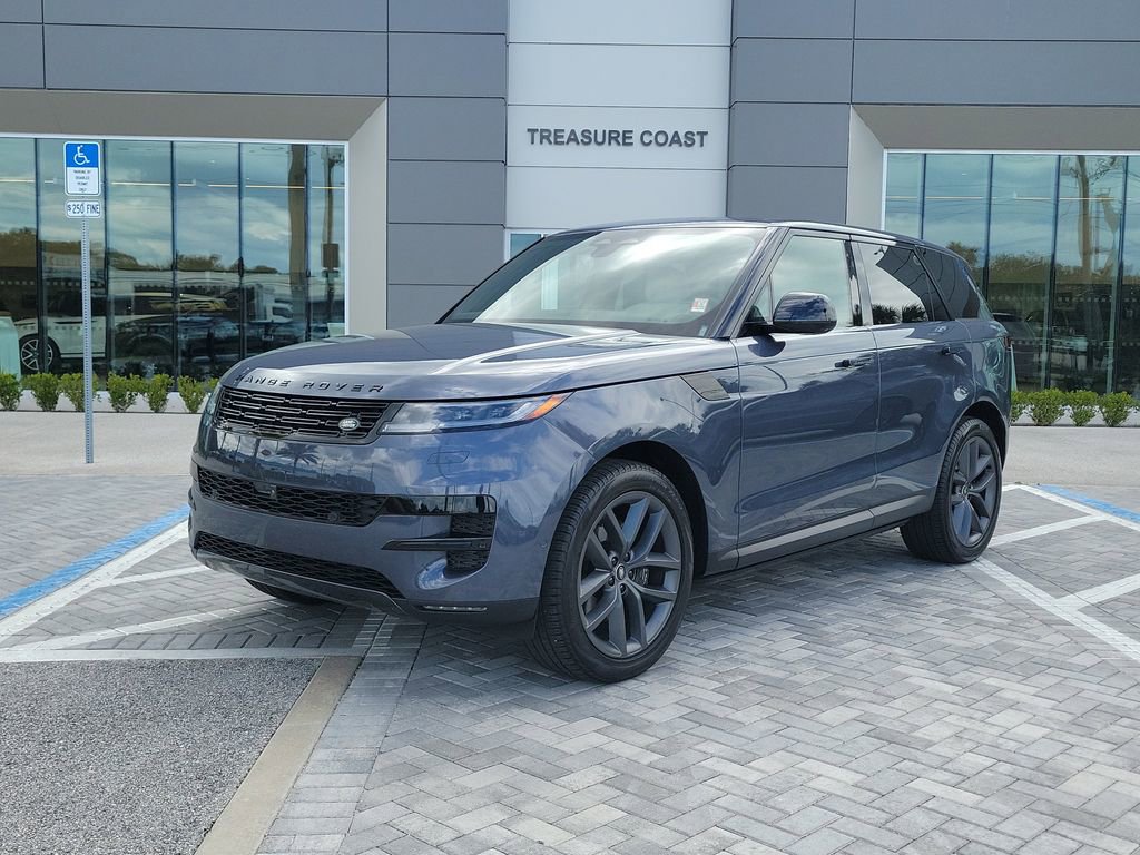 Used 2025 Land Rover Range Rover Sport SE
