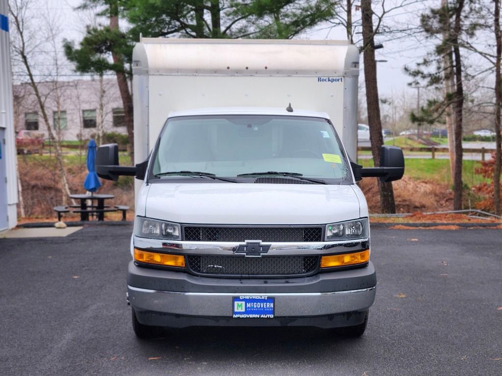 Used 2022 Chevrolet Express 3500 w/ Power Convenience Package image 8