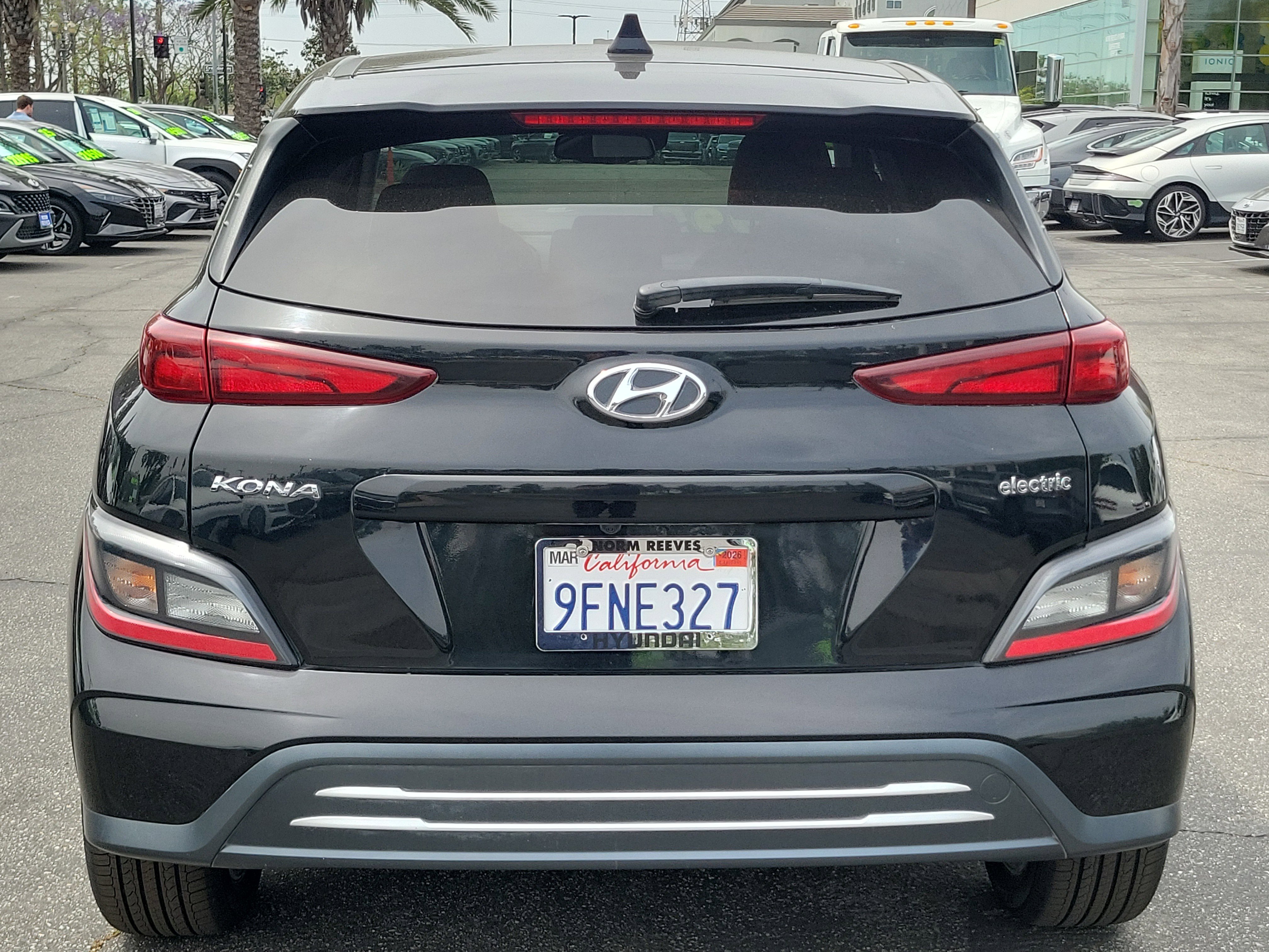 Certified 2023 Hyundai Kona SE w/ Cargo Package image 30