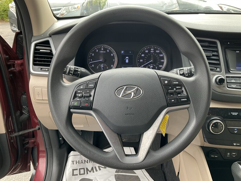 Used 2017 Hyundai Tucson SE w/ SE Popular Package 02 AWD/4WD image 22