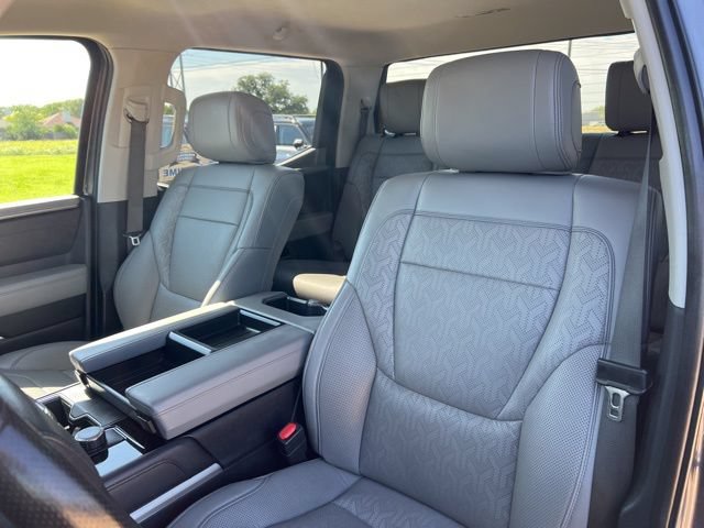 Used 2022 Toyota Tundra Limited w/ Power Package RWD image 10