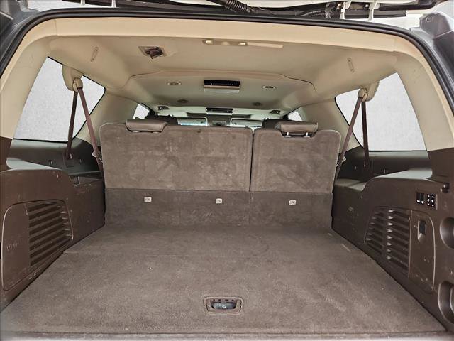 Used 2016 GMC Yukon XL Denali w/ Open Road Package AWD/4WD image 6