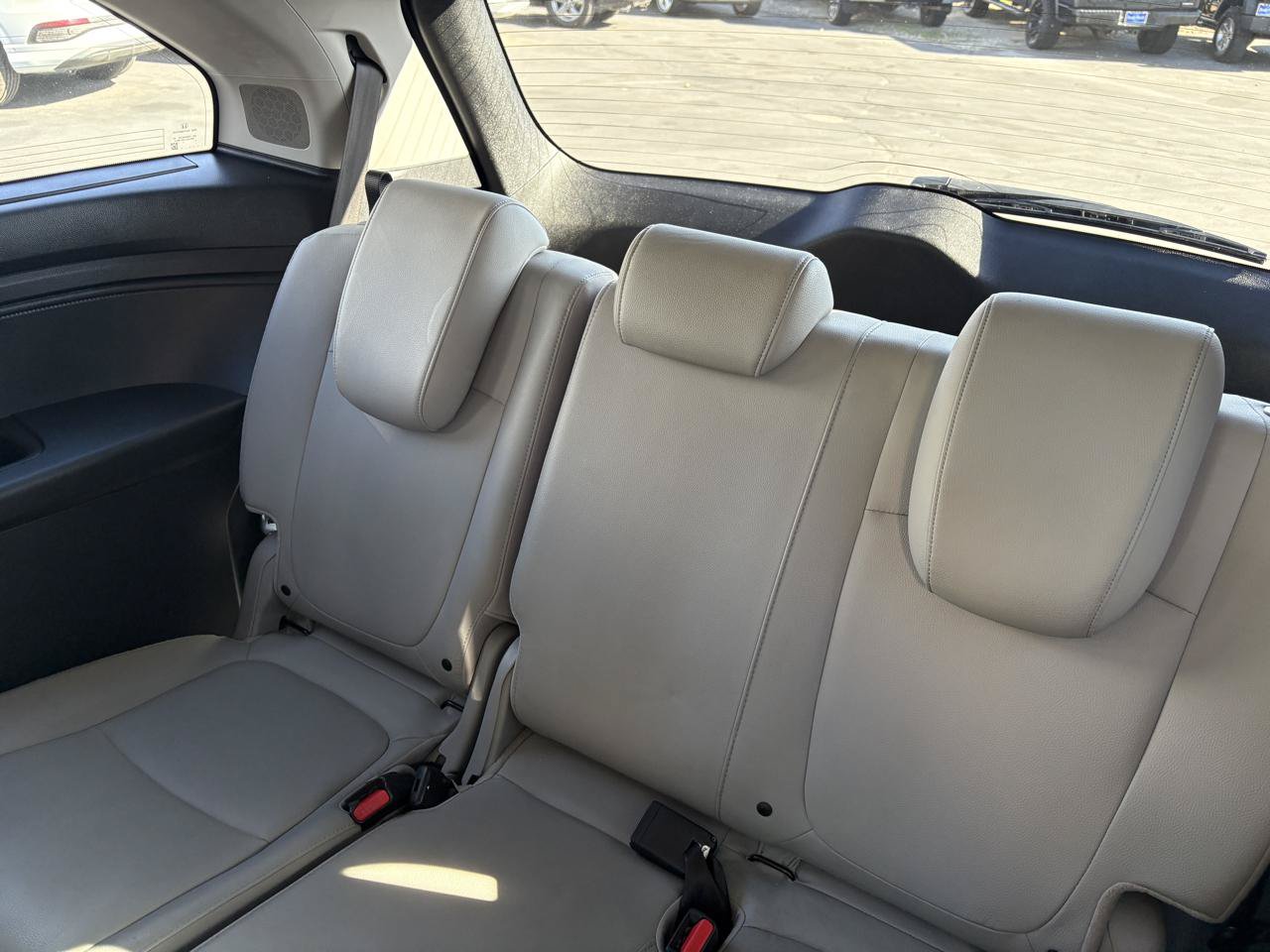 Used 2019 Honda Odyssey Elite image 14
